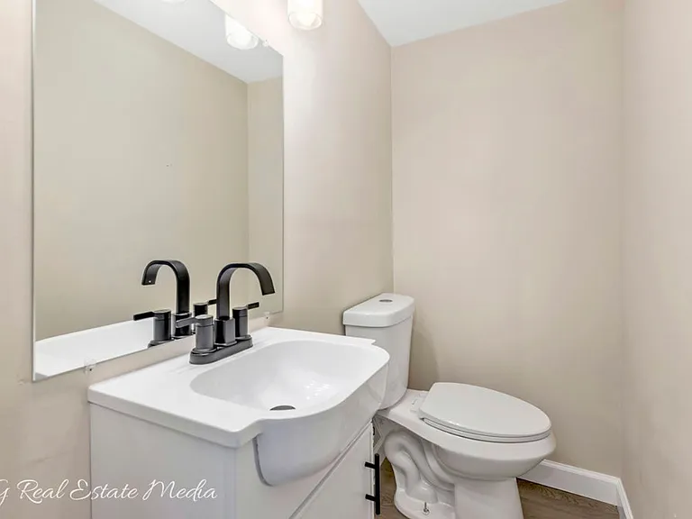 6253 Sturdy Ave — Photo 9