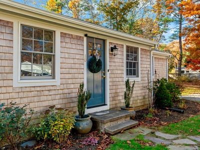 10 Greenwood Rd, East Falmouth, MA, 02536