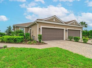 16112 Isola Pl, Lakewood Ranch, FL 34211