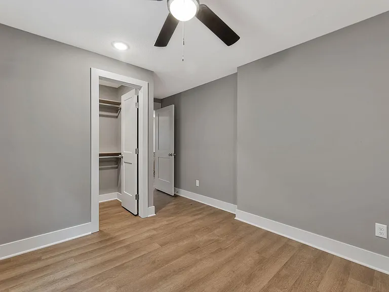 4617 S Doris Ct — Photo 48