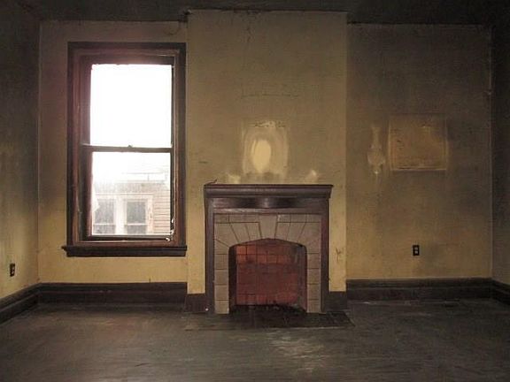5th image of 517 Race St