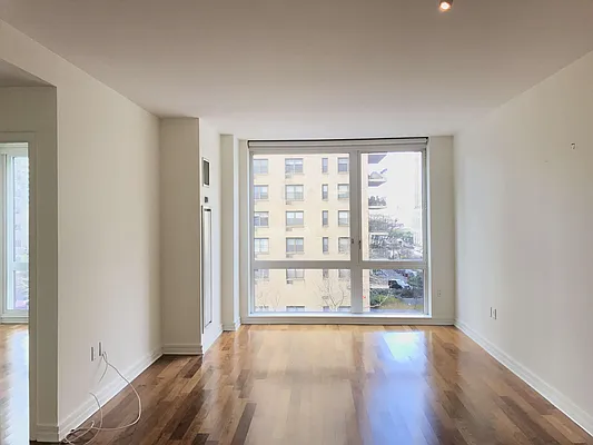 Rented by Winzone Realty Inc | media 30