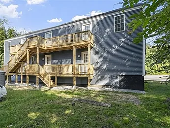 11 Main Street Winchendon 6 Units — Photo 2