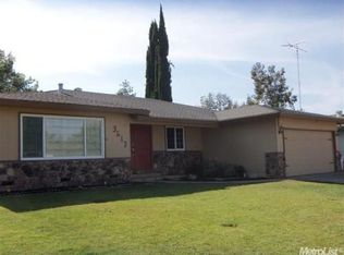 3613 Hillcrest Ln, Sacramento, CA 95821