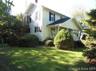 1537 N 2600 East Rd, Moweaqua, IL 62550