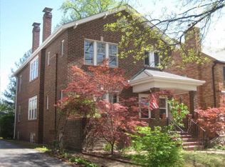 7773 Gissler Ave, Saint Louis, MO 63117