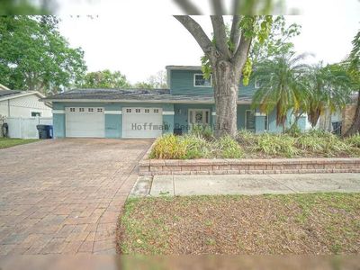 3131 W Paris St, Tampa, FL, 33614