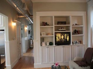 1940 N Hoyne Ave #3, Chicago, IL 60647