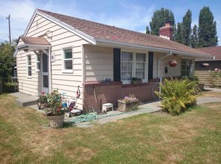 3207 64th Ave SW, Seattle, WA 98116