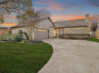 2230 Foreland Dr, Houston, TX 77077