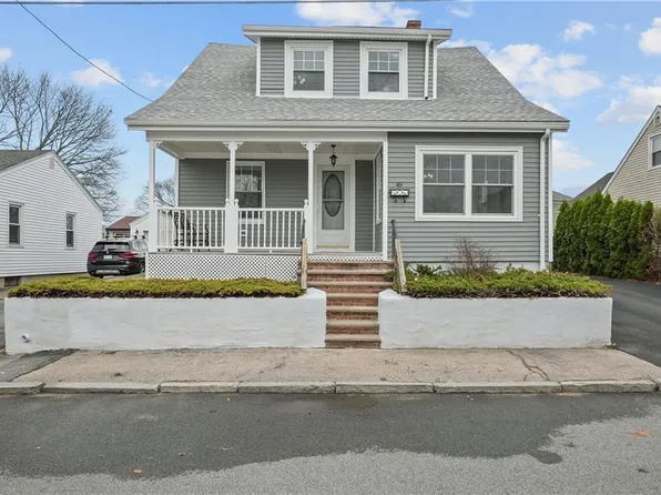 49 Baird Ave, North Providence, RI 02904