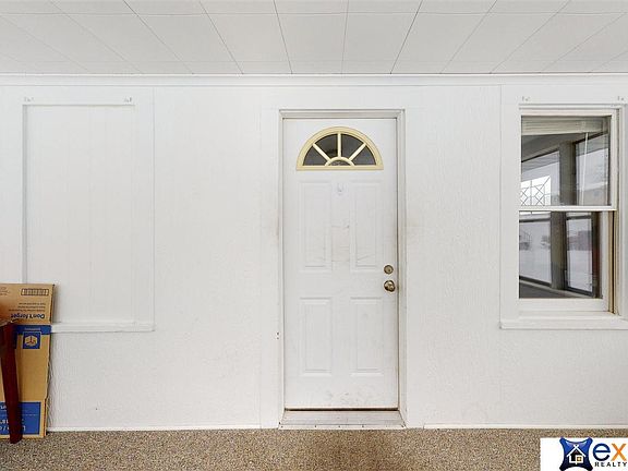 5th image of 4403 S 38th St