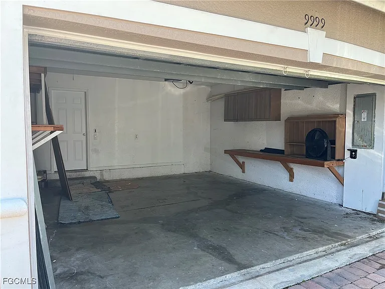 9999 Chiana Cir — Photo 29
