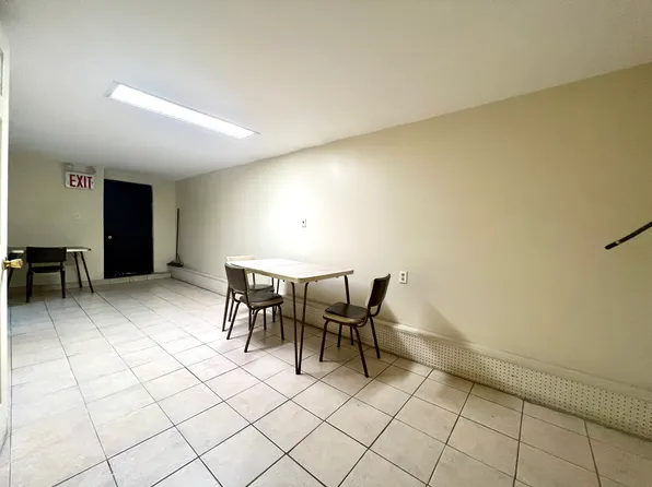 688 Rogers Avenue image 10 of 13