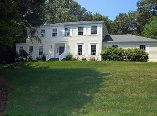 19 Laurel Hill Dr, Randolph, NJ 07869