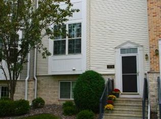 15751 Porchlight Ln, Eden Prairie, MN 55347
