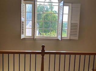 868 Woodleaf Park Dr, Mableton, GA 30126