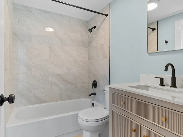 46 Cedar St #2 — Photo 8
