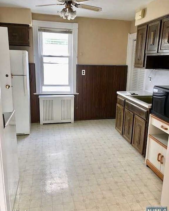 2nd image of 519 Hoboken Rd