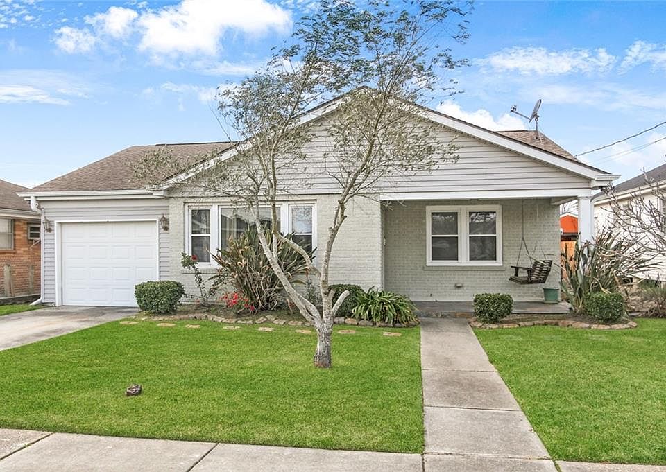 2016 W Beauregard St, Chalmette, LA 70043 Zillow