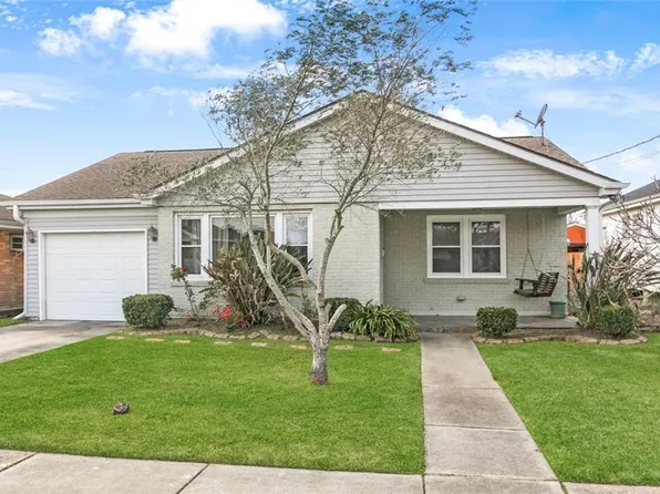 2016 W Beauregard St, Chalmette, LA 70043