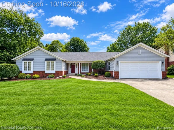 44967 Governor Bradford Rd, Plymouth, MI 48170