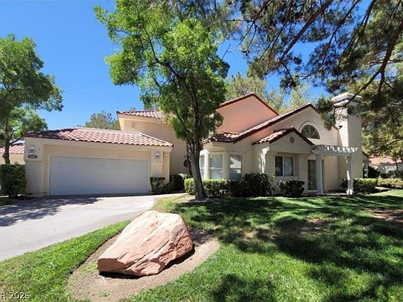 3rd image of 6902 Emerald Springs Ln