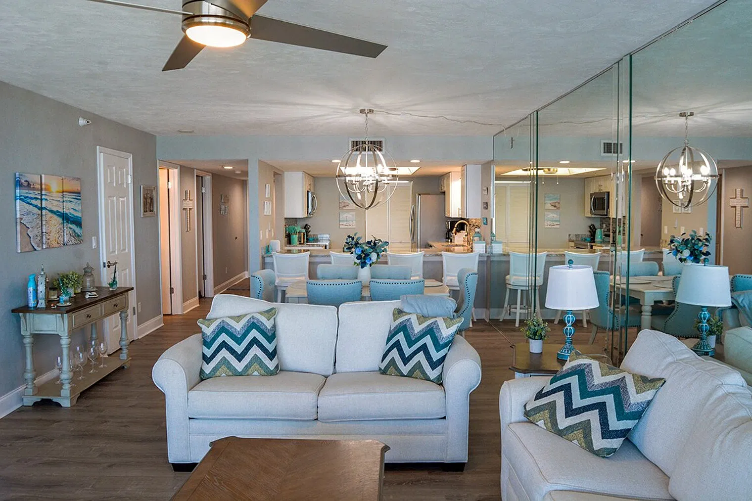 2 bed, 2.0 bath, $2,714 — Photo 3