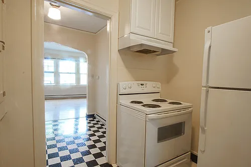 6425 S Corbett Ave #9 Photo 1