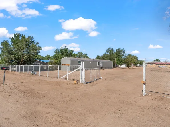 5227 Cerritos Ave SW, Los Lunas, NM 87031