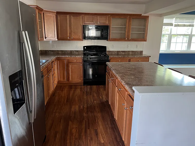210 S Trenton Ave — Photo 16
