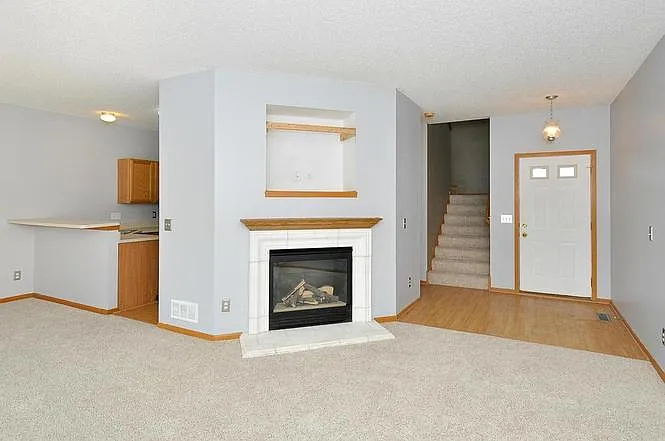 Building Photo - 8976 Comstock Ln N