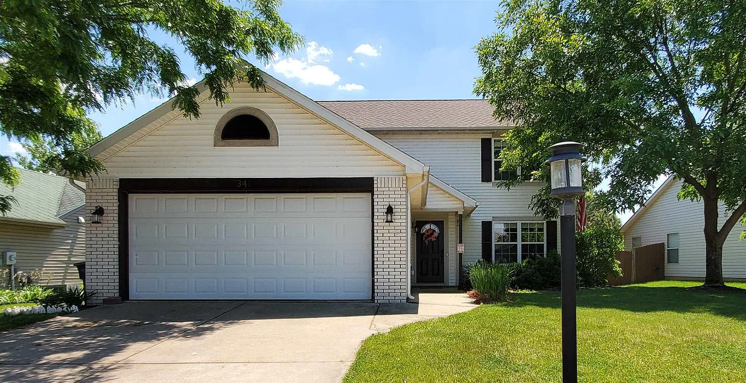 341 Duke Ln photo 1