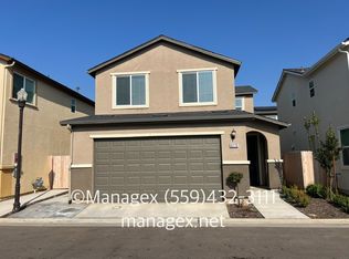 6270 E Meritage Dr, Fresno, CA 93727