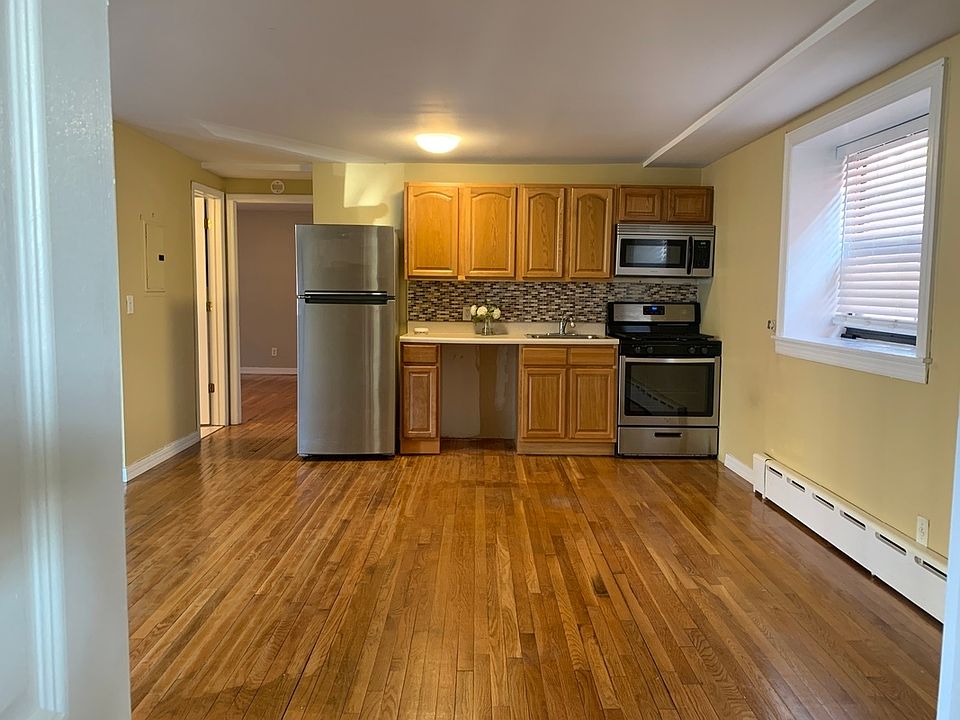 1st image of 7524 11th Ave #1B