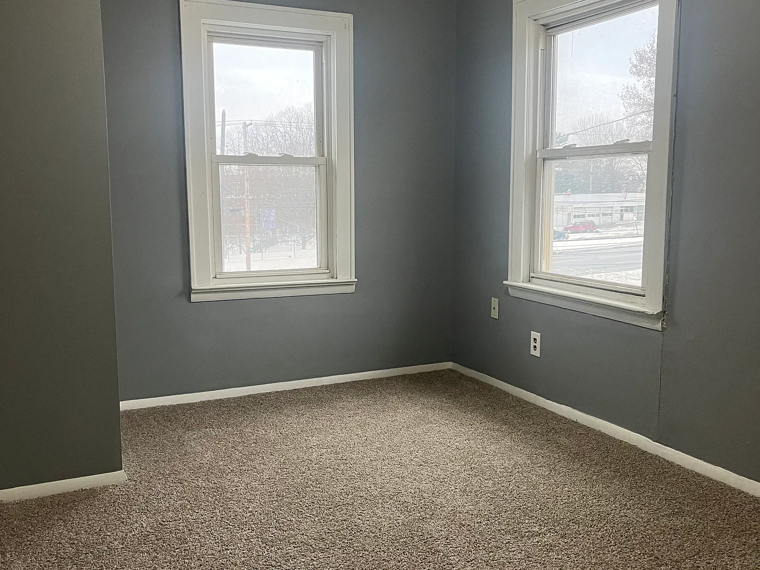 2 bed, $1,000 — Photo 3