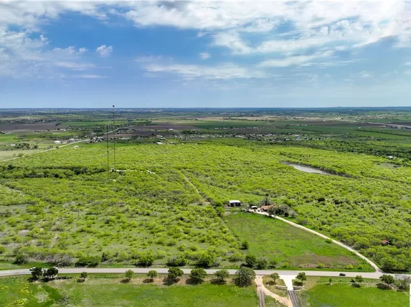 2675 Fm 465, Seguin, TX 78155