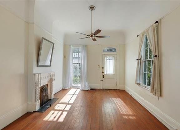 2nd image of 1453 Annunciation St