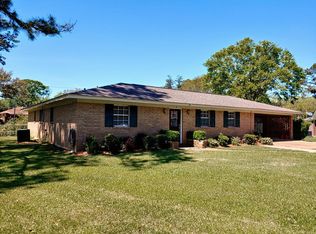 4 Arnold Ct, Natchez, MS 39120