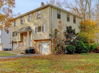 12 Lone Star Ln, Manalapan, NJ 07726