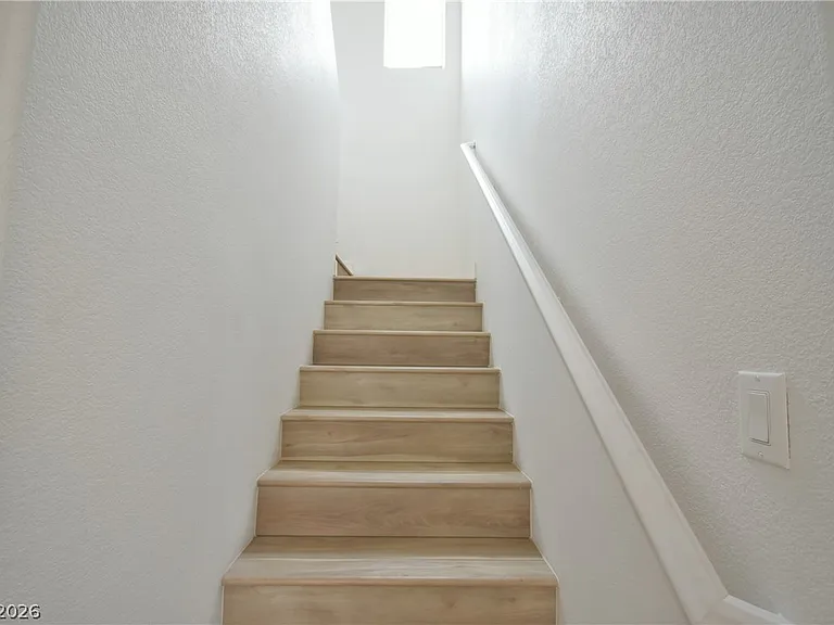 681 Summit Valley Ln — Photo 19
