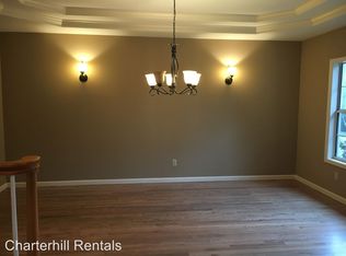 2010 Turnberry Ct, Santa Rosa, CA 95403