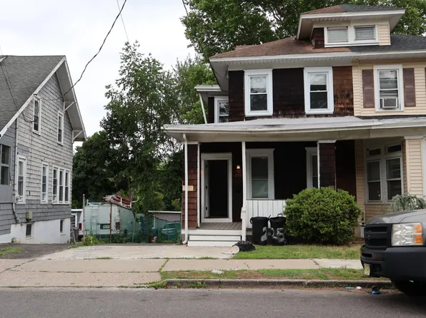 255 Hollywood Dr, Hamilton, NJ 08609