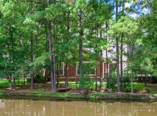 38 N Hidden View Cir, The Woodlands, TX 77381