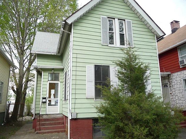 1st image of 77 Winthrop Ave