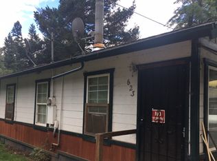 623 Live Oak Dr, Happy Camp, CA
