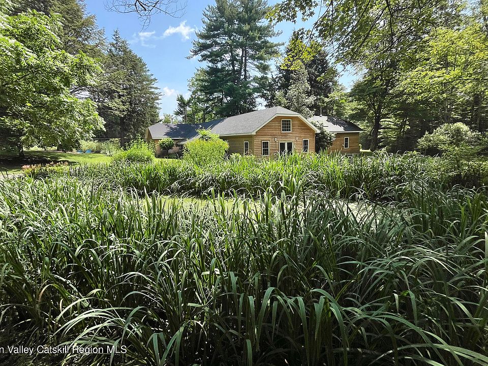 1st image of 673 Samsonville Road