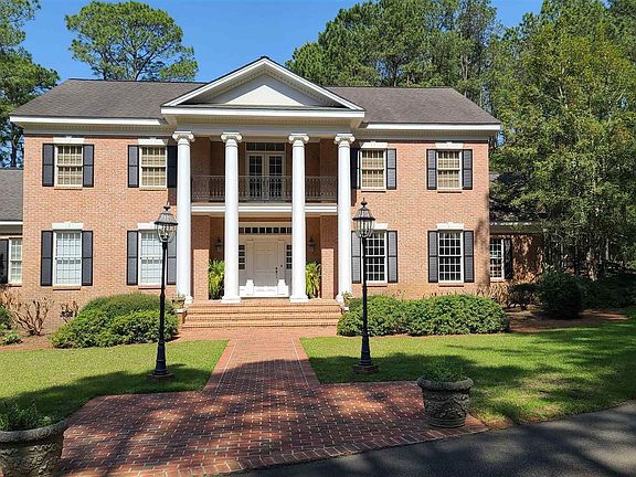 2nd image of 2109 Cypress Hollow Ct