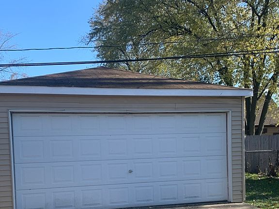 4th image of 307 Highmoor Dr
