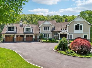 21 Deer Creek Ln, Mount Kisco, NY 10549